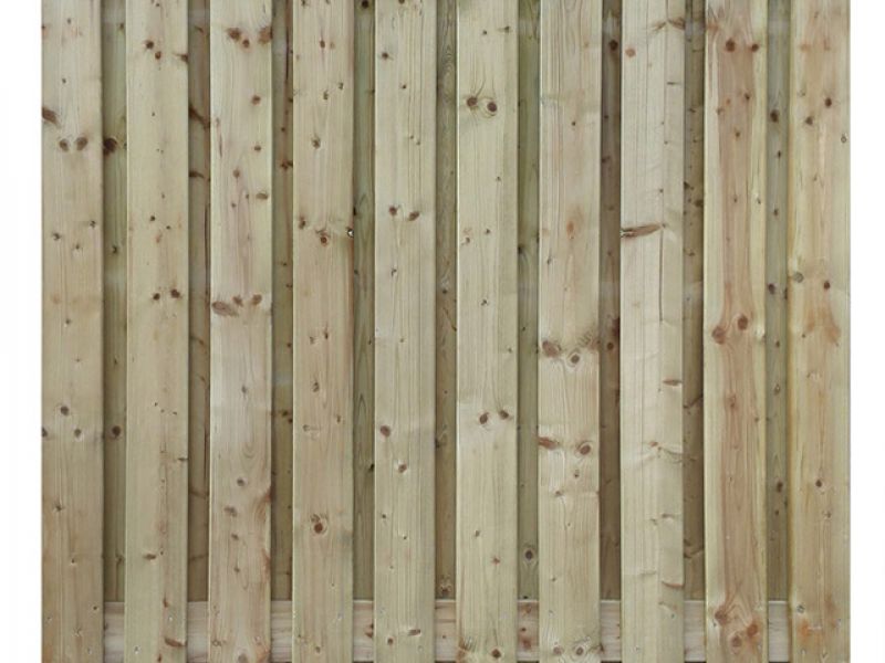 Vuren (hout-betonschutting)